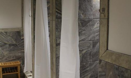 homeless shower program los angeles ca
